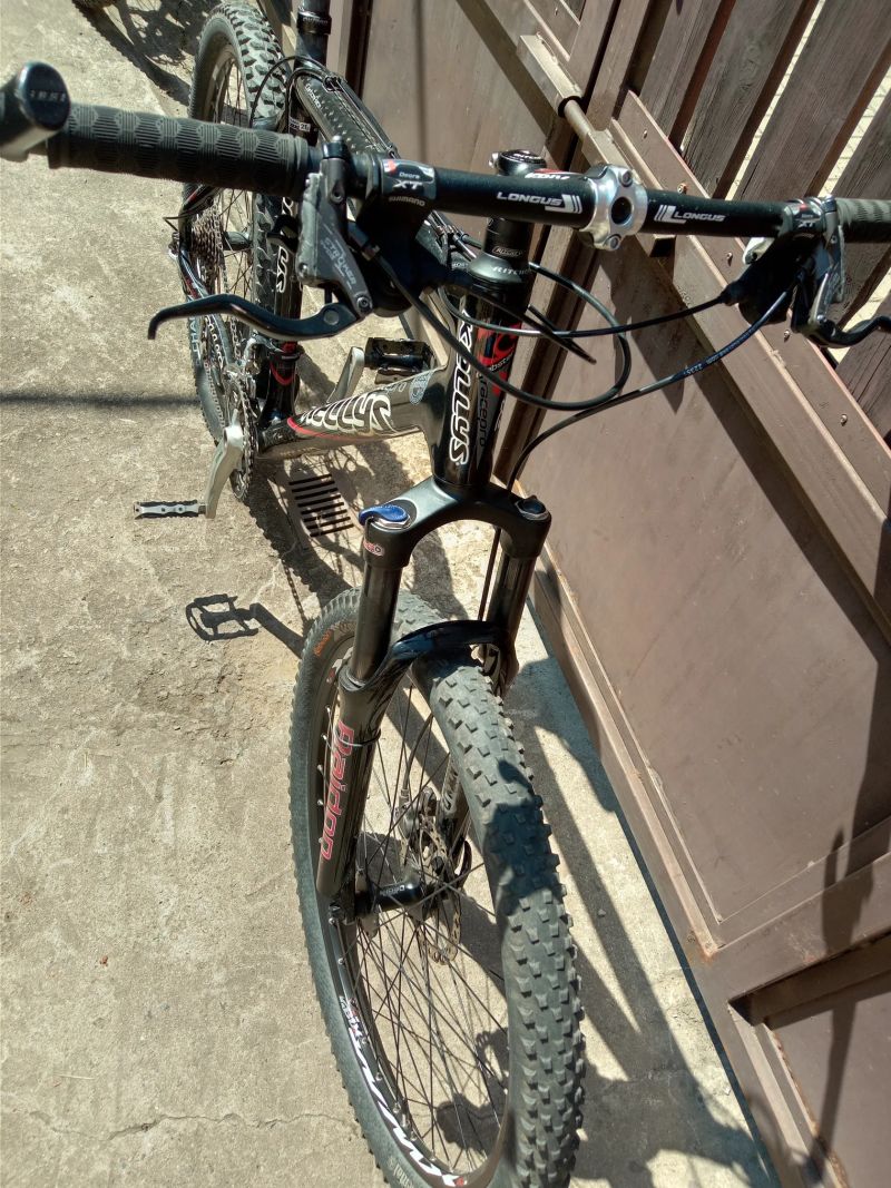 Karbonový Kellys Mobster 21,5" (XL) – Shimano XT