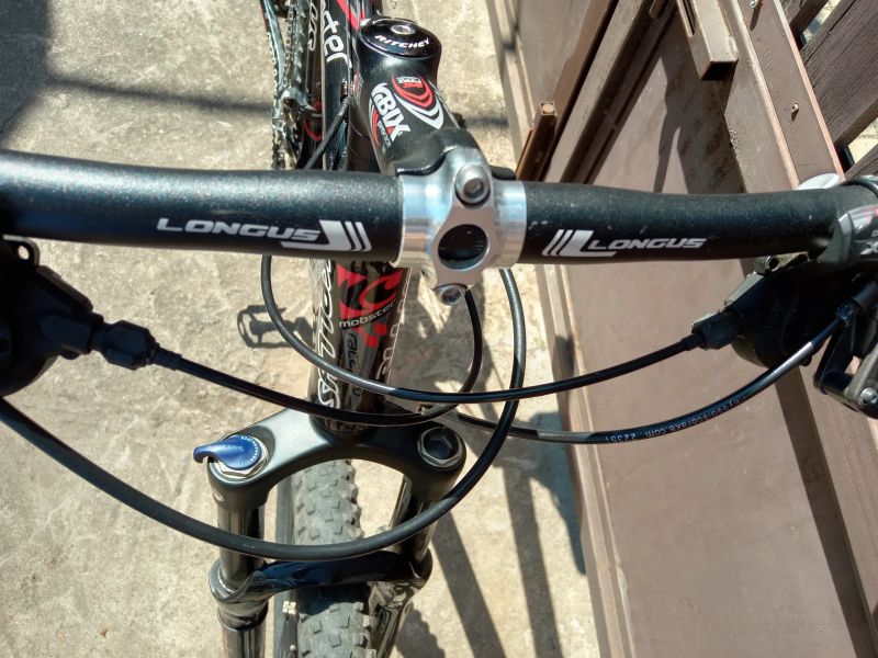 Karbonový Kellys Mobster 21,5" (XL) – Shimano XT