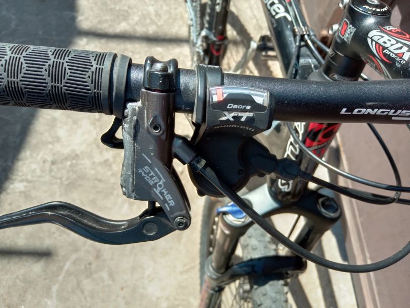 Karbonový Kellys Mobster 21,5" (XL) – Shimano XT