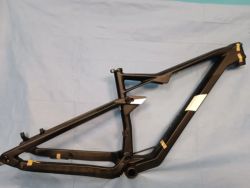 NOVÝ karbonový Cube AMS 100 C:68 HPC – Vel. 18" (M)