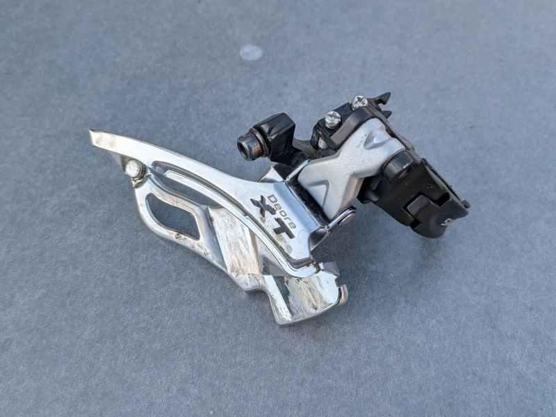 sada Shimano Deore XT 3x9