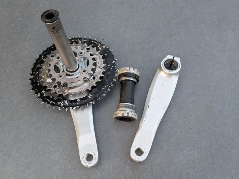 sada Shimano Deore XT 3x9