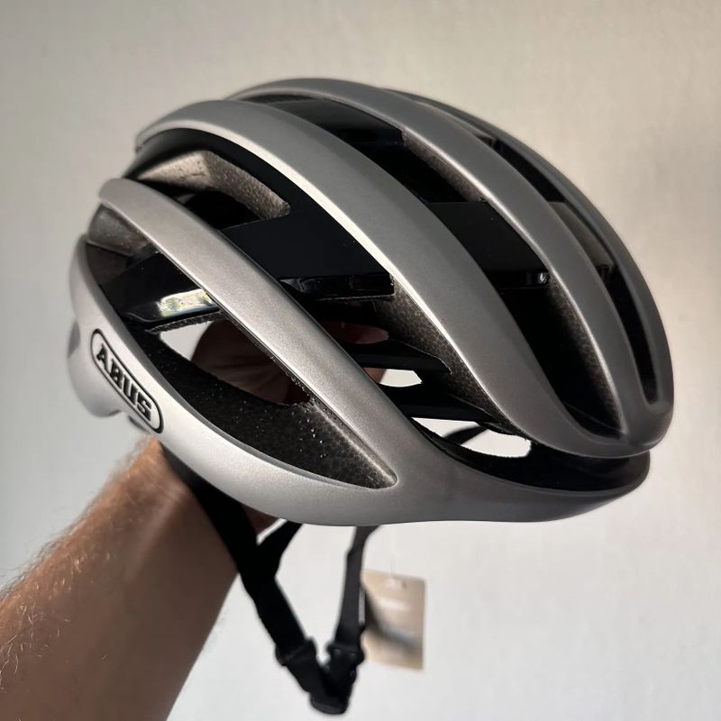 Cyklistická helma Abus AirBreaker Gleam Silver Large