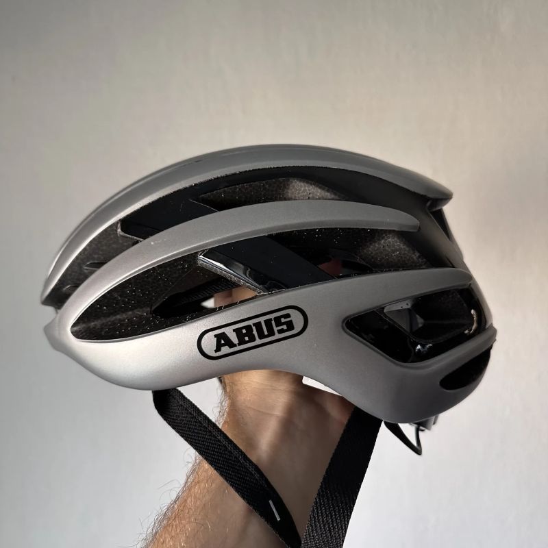 Cyklistická helma Abus AirBreaker Gleam Silver Large