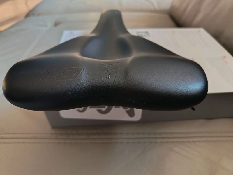 Sedlo Sqlab 610 Ergolux Active 2.1,17 cm