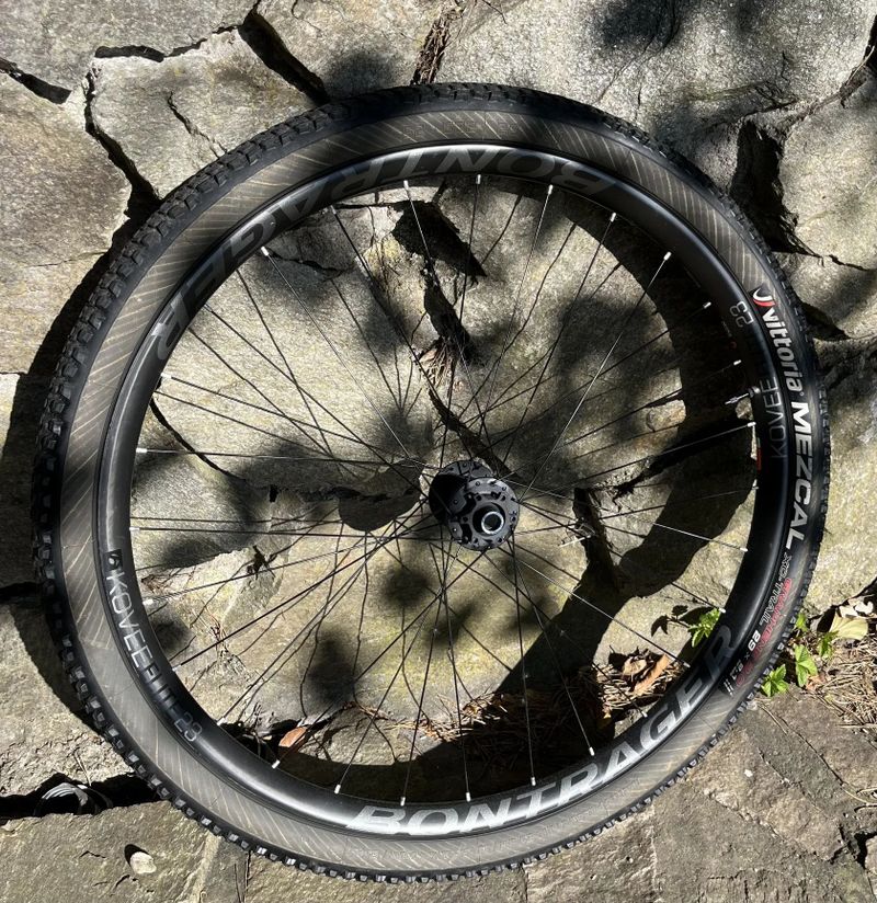 Karbonová kola 29" Bontrager Elite kovee 23