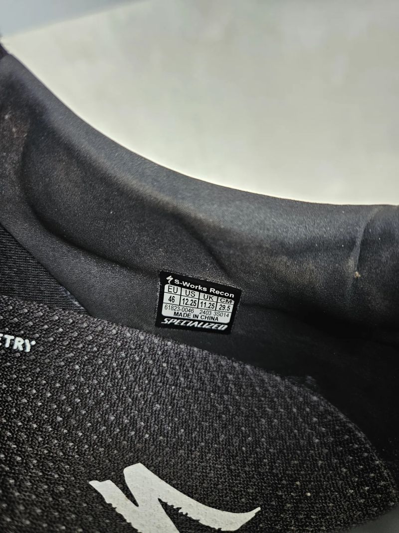 Tretry S-works Recon vel. 46
