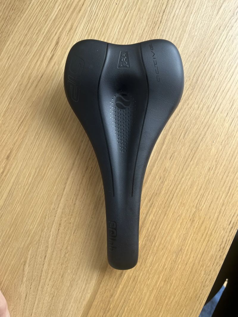 Sedlo SQLAB 612 Ergowave active 2.1 S-Tube 13 cm