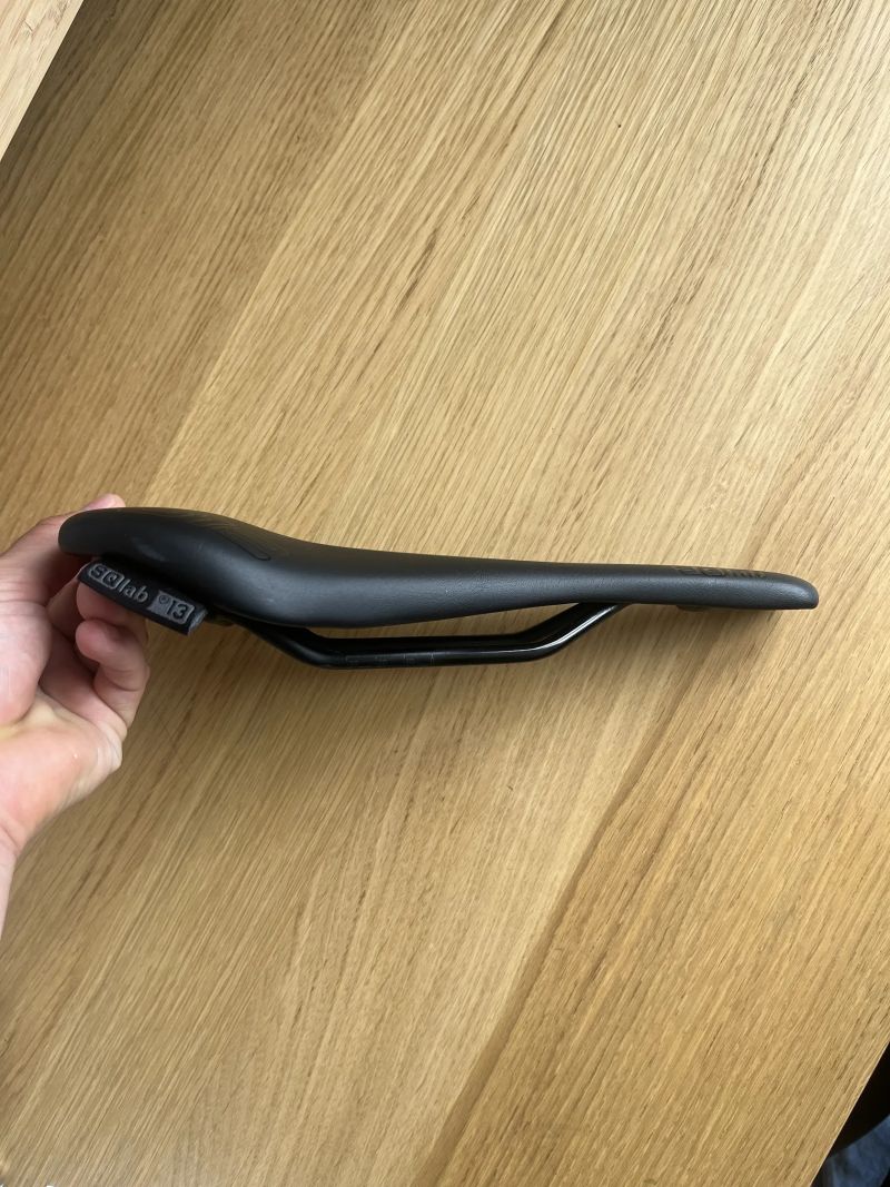 Sedlo SQLAB 612 Ergowave active 2.1 S-Tube 13 cm
