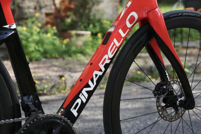 Pinarello F7 vel. 51.5 | Shimano Ultegra Di2 12s | záplety Vision/Most | kokpit Most Talon Ultra
