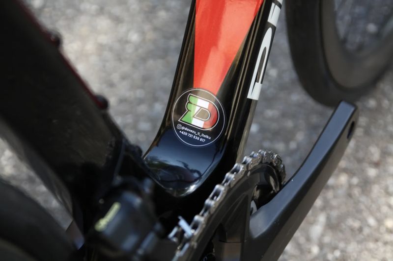 Pinarello F7 vel. 51.5 | Shimano Ultegra Di2 12s | záplety Vision/Most | kokpit Most Talon Ultra