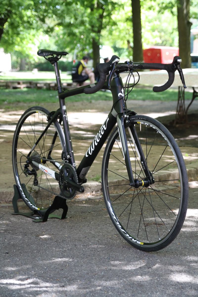 Wilier GTR Team vel. XL | Shimano 105 11s | záplety Mavic Aksium | kokpit Ritchey