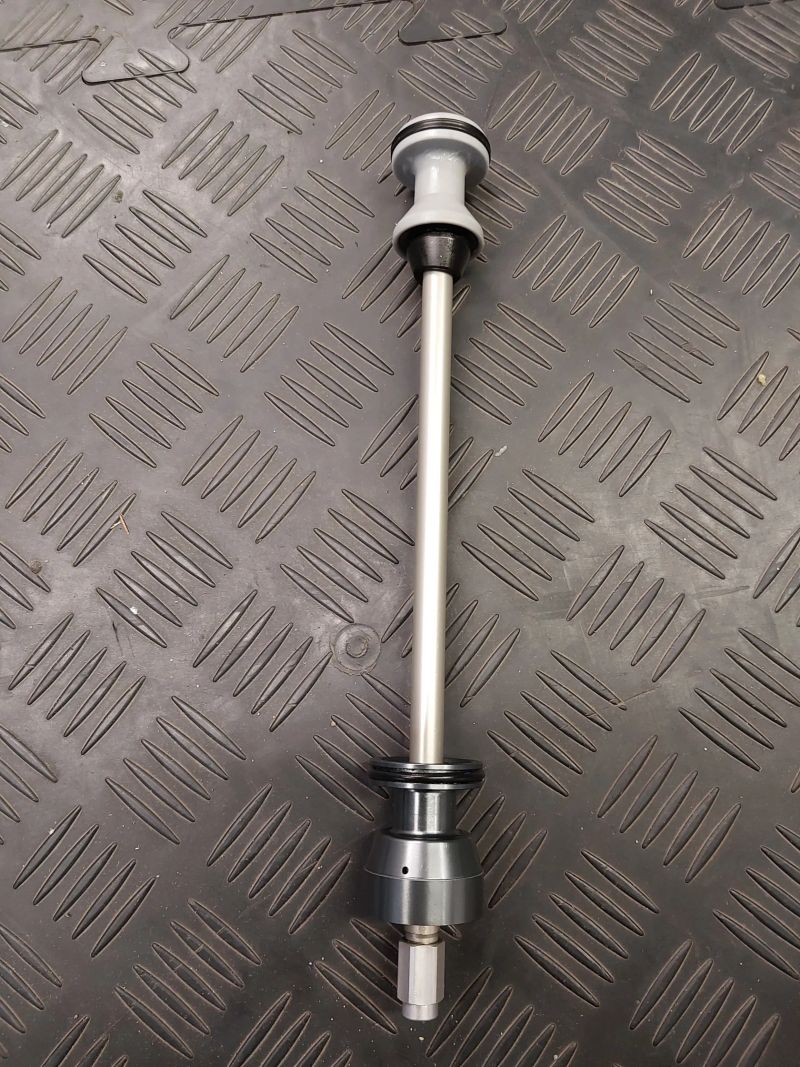 Rock Shox domain 180mm