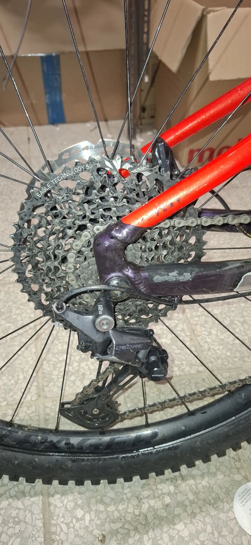Mondraker Carbon foxy R