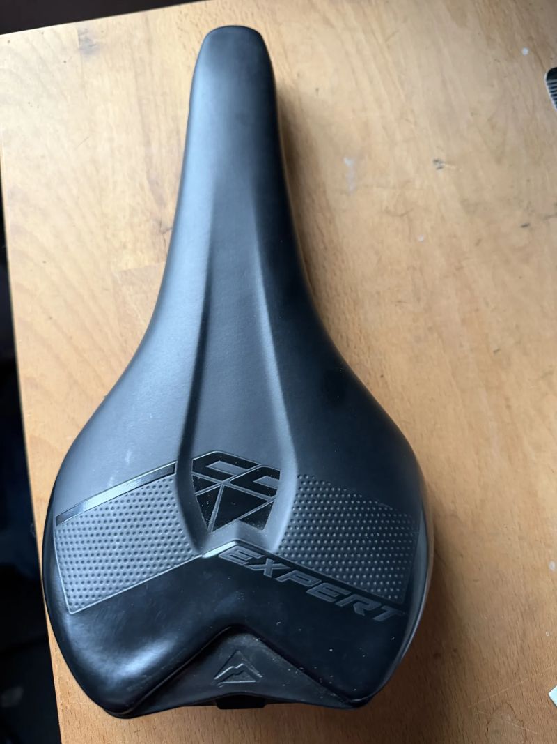 Merida Silex 700 + Mavic Aksium Elite Evo UST Disc CL 28" silniční