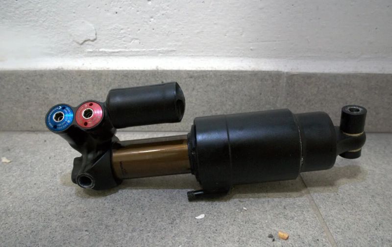 FOX Float X2 Factory