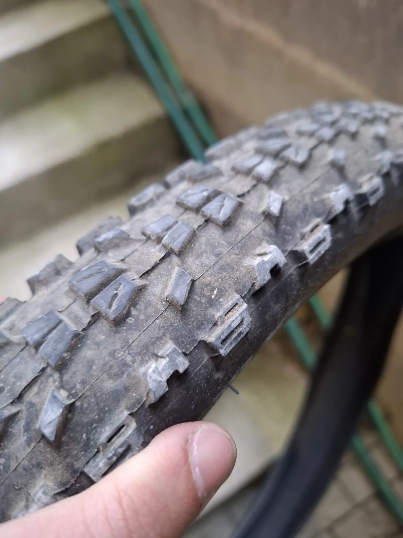 Maxxis Minion DHR II Rekon
