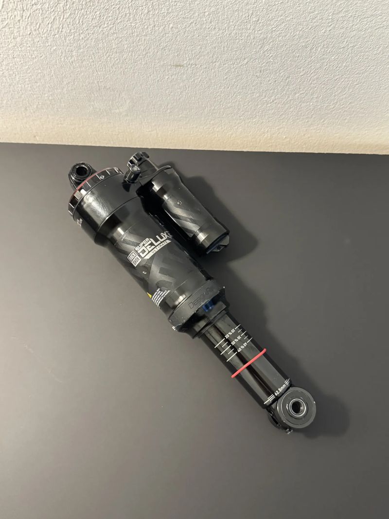Tlumič RockShox Super Deluxe Ultimate 