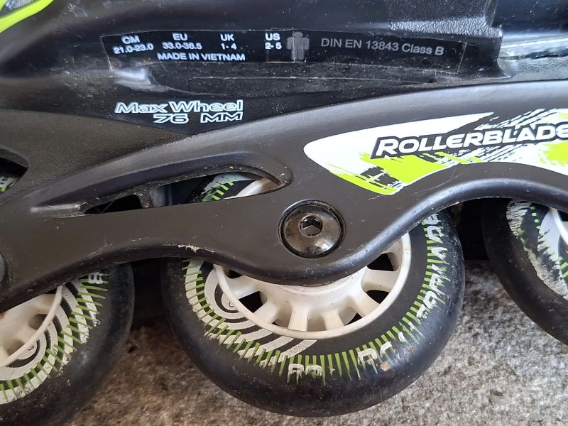  Dětské nastavitelné inline brusle - Rollerblade Spittfire TS vel. 33-36,5 (21-23 cm)