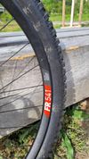 Canyon Spectral CF8 - vel. S (do 170cm)