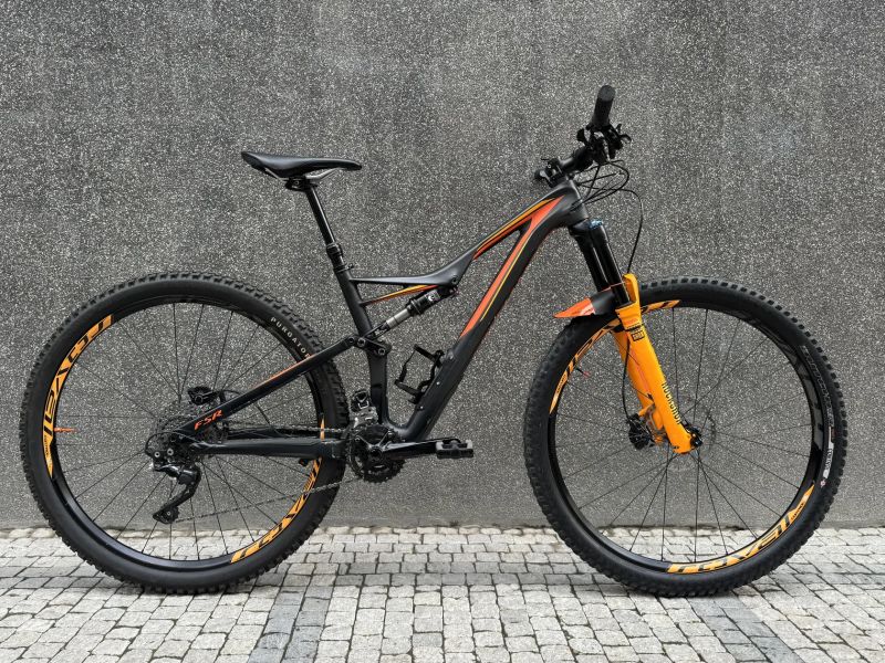 Specialized Stumpjumper FSR Comp Carbon 29", velikost M