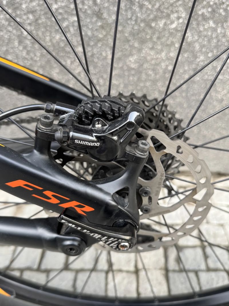 Specialized Stumpjumper FSR Comp Carbon 29", velikost M