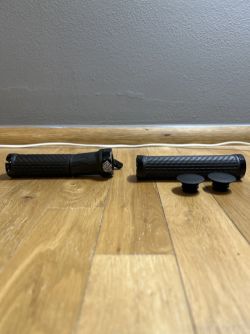 RockShox dual remote lockout gripy nové
