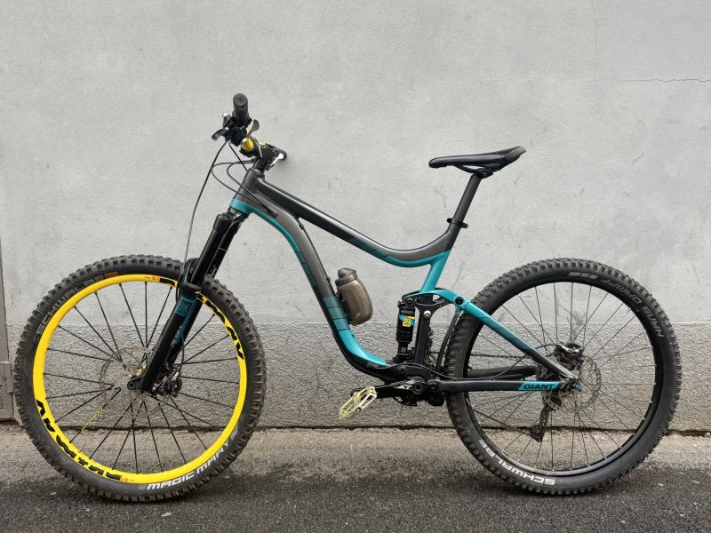 Giant Reign 27.5", velikost M