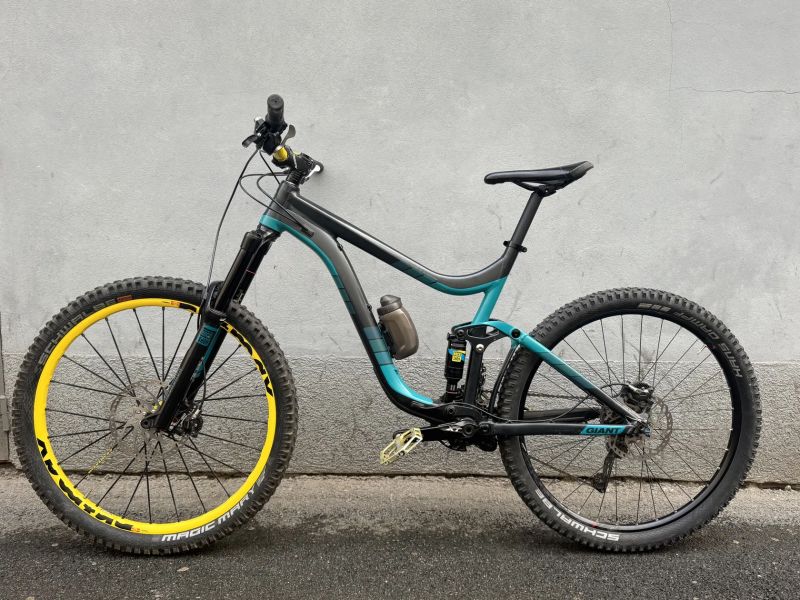 Giant Reign 27.5", velikost M