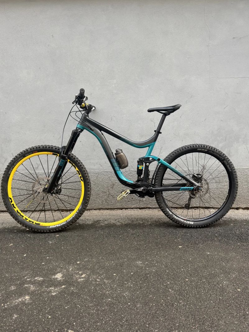 Giant Reign 27.5", velikost M