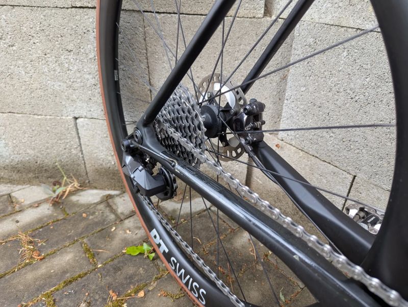 Prodám Superior X-Road Team Issue R Di2 s wattmetrem