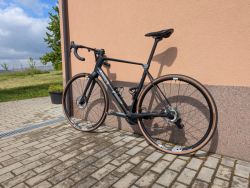 Superior X-Road Team Issue R - wattmetr, hlinikova kola DT Swiss 1800