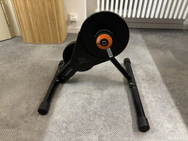 Van Rysel D100 Zwift cog téměř nový
