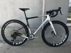 Gravel kolo Ridley Kanzo Adventure Custom Fade vel. S Sram XX1 AXS / Sram Force AXS, Zipp, Hope 