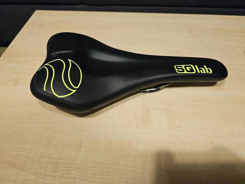 Prodám Sedlo 611 ERGOWAVE active ltd. Flow Yellow
