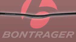 Bontrager Comp, šíře 750mm, průměr 31.8mm, zvednutí 15mm