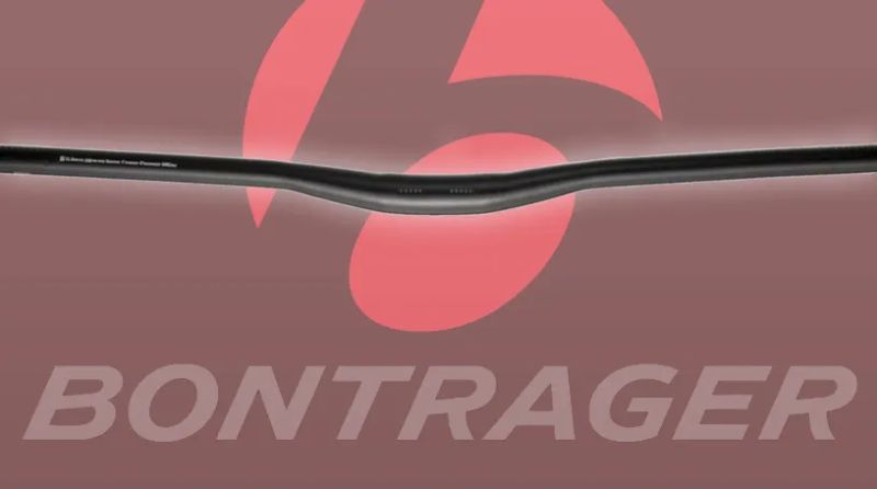 Bontrager Comp, šíře 750mm, průměr 31.8mm, zvednutí 15mm