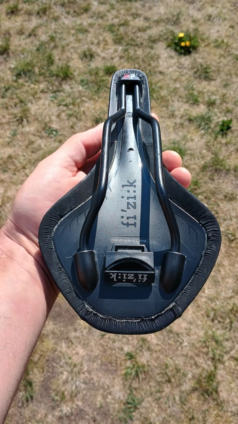 Fizik Antares R7