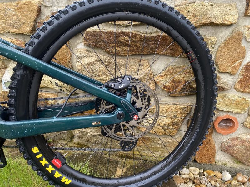 Santa Cruz Vala C 70