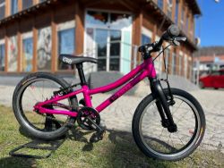 KUbikes 16S růžové - NOVÉ - od 95 cm, 5,65 kg vč. pedálů