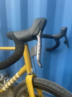 Sram RED AXS páky + třmeny 