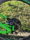 Trailcraft Maxwell 26 – Špičkový dětský full (XTR/XT, teleskop), váha 12 kg