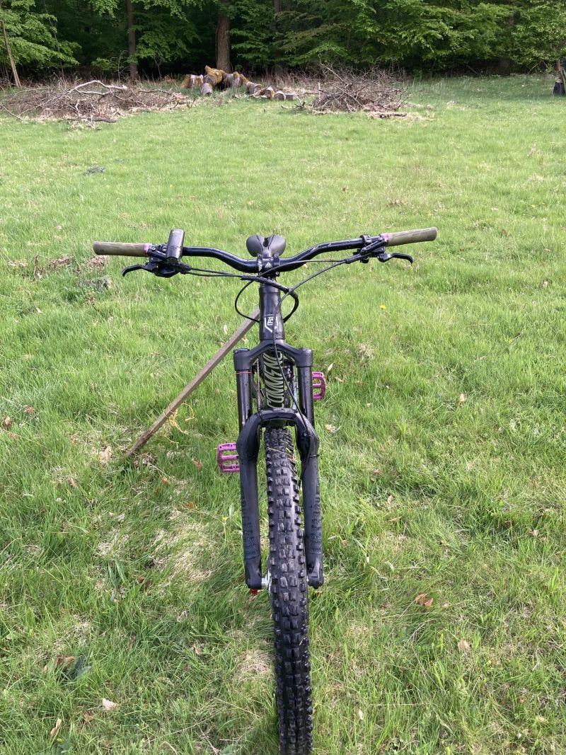 Commencal Meta