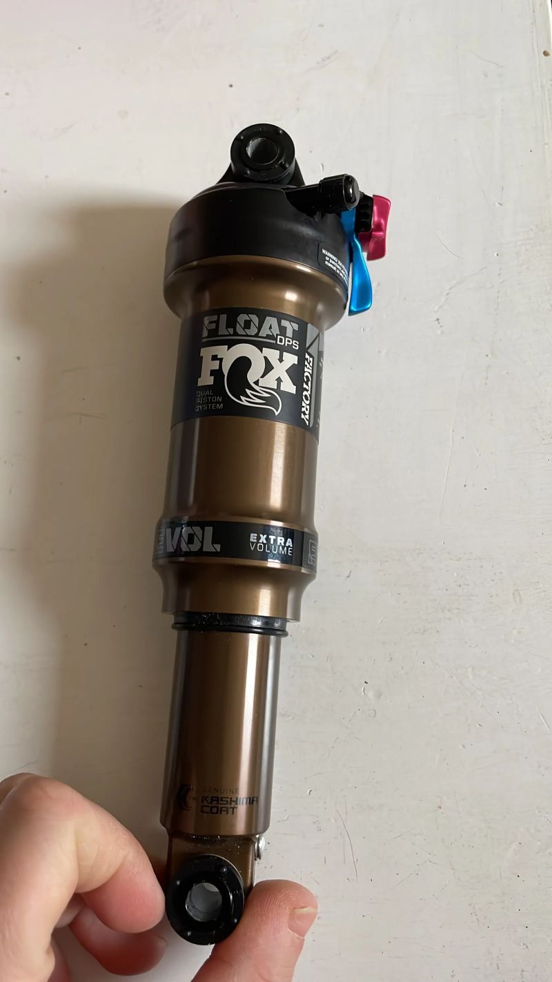 Fox Factory Float DPS