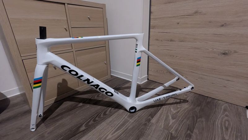 Lakování rámů a komponentů