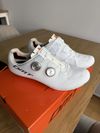 Silniční tretry DMT KR0 EVO White/Silver vel. 43,5 + ZÁRUKA