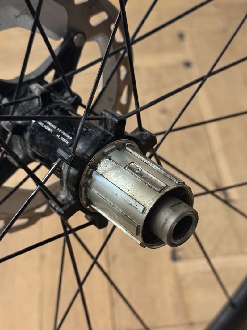 Zapletená kola LOOK R38D Carbon - ořech Shimano