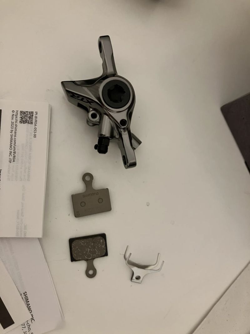 Třmen Shimano XTR BR-M9100