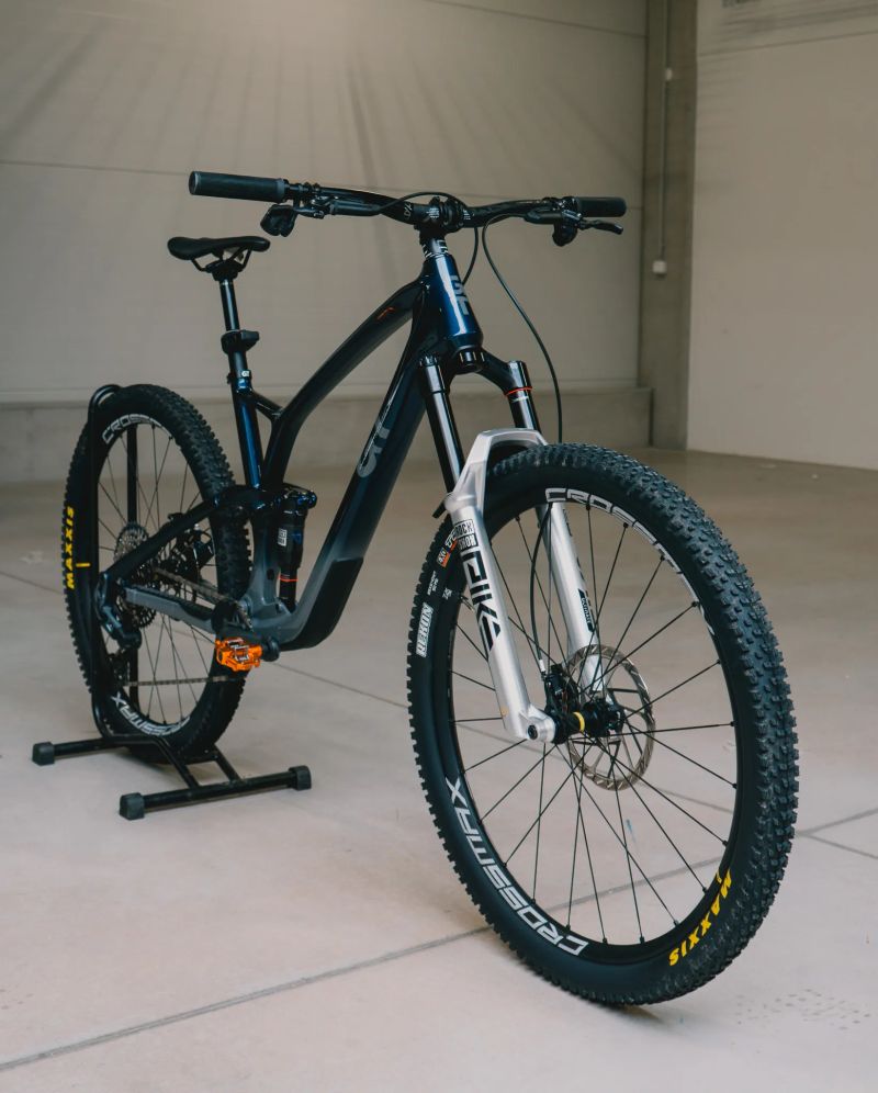 GT Sensor ST Custom