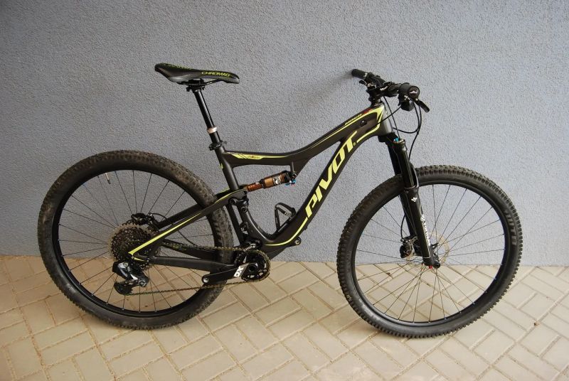 Pivot Cycles Mach 429 SL M